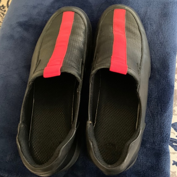 Italian Sneakers Size 41 or 8 from Milan, Italy 🇮🇹 great fit, and style 🇮🇹 - Picture 2 of 6